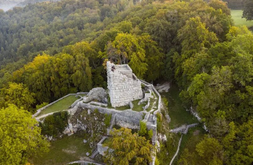 Burg Hohengundelfingen, Germany